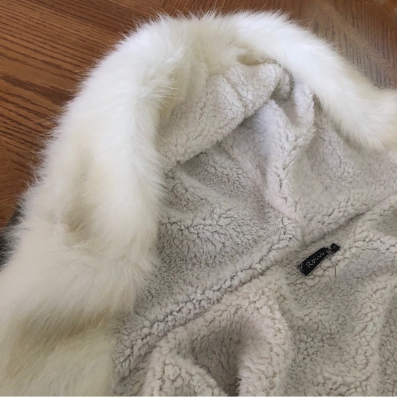 Roiii Womens Green Hooded Parka Coat Faux Fur Trim Sherpa Fleece Lining Zipper - Picture 15 of 16